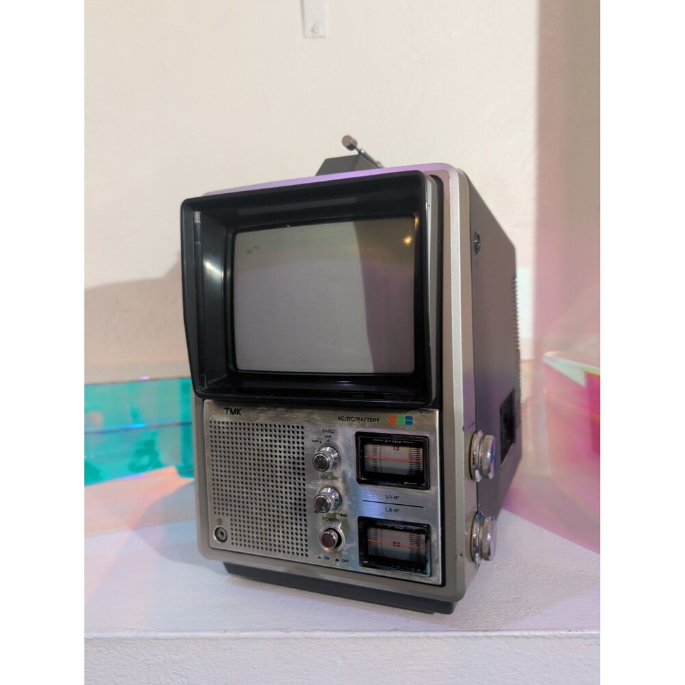 Vintage TMK Portable B&W CRT TV AM/FM VHF UHF AC/DC Battery Retro Television